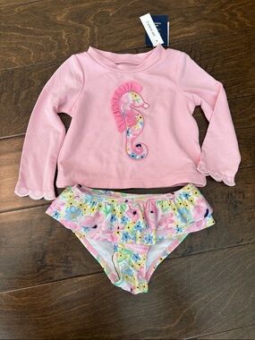 NWT crown & ivy Pink Seahorse Long-Sleeve Rashguard with Floral Ruffle Bottoms